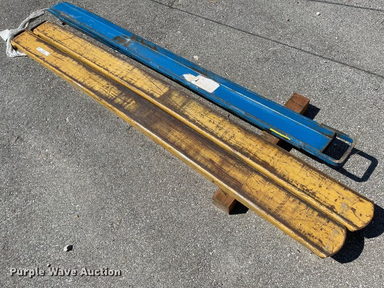 image for item MU9078 Forklift fork extensions