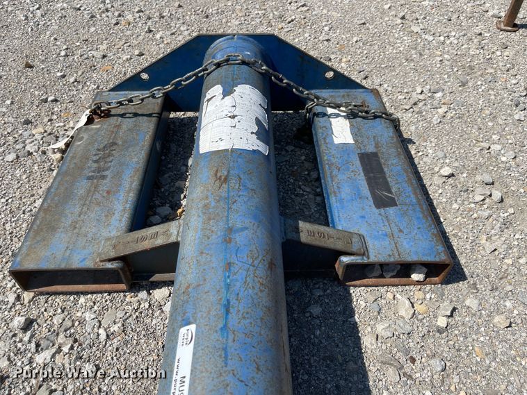 image for item MU9080 Vestil  boom