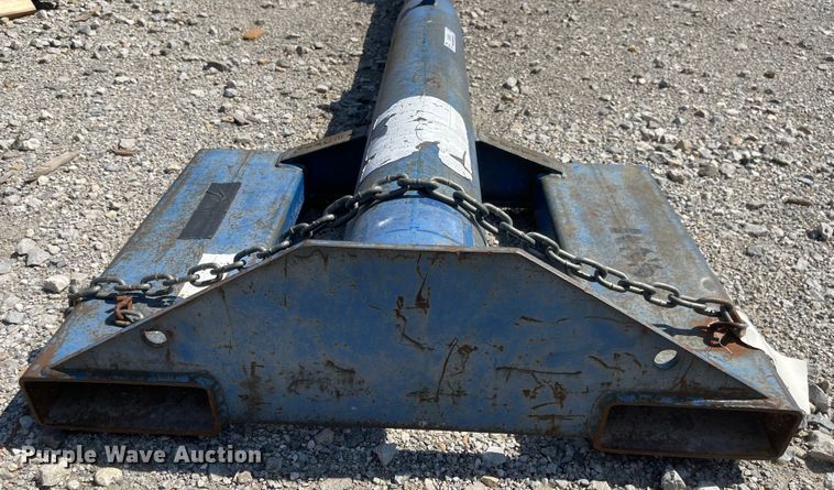 image for item MU9080 Vestil  boom