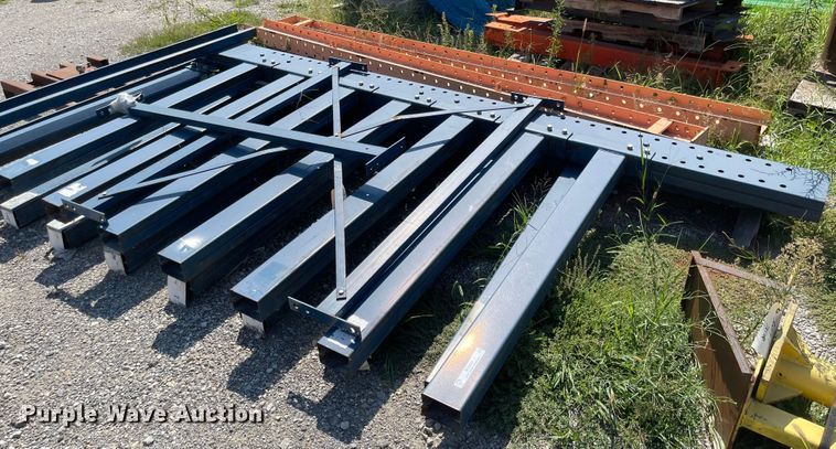 image for item MU9081 Steel racking