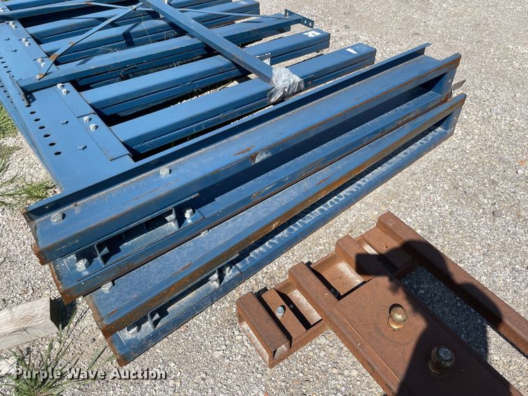 image for item MU9081 Steel racking