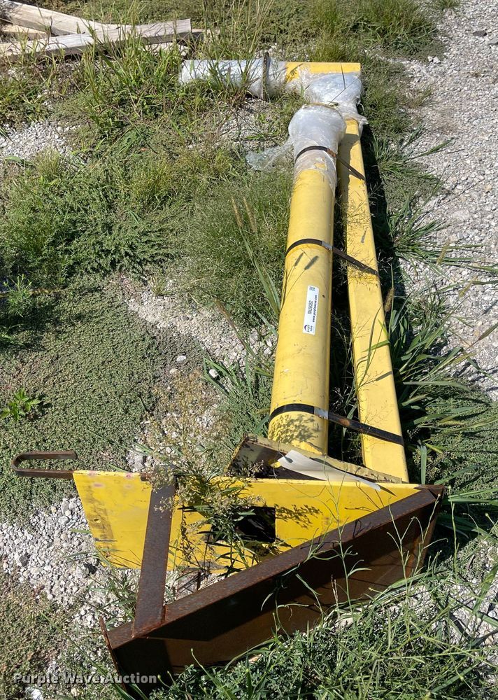 image for item MU9082 Wire welder swing arm mount