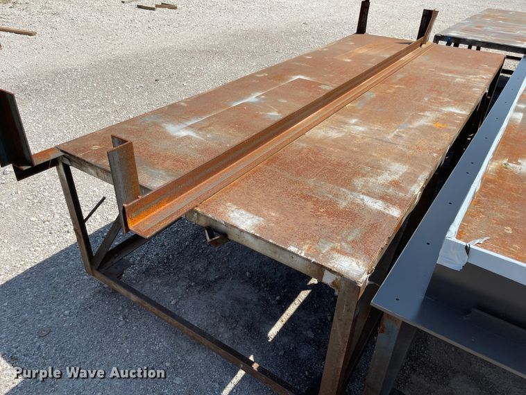 image for item MU9083 (3) steel tables