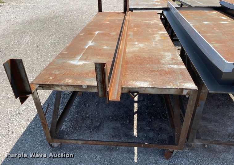 image for item MU9083 (3) steel tables
