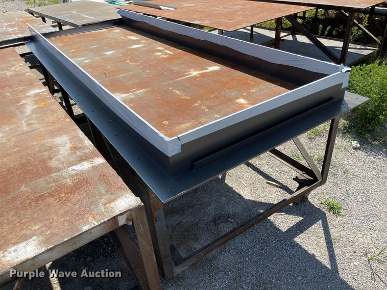 image for item MU9083 (3) steel tables