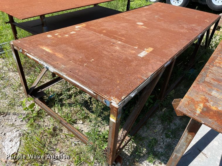 image for item MU9083 (3) steel tables