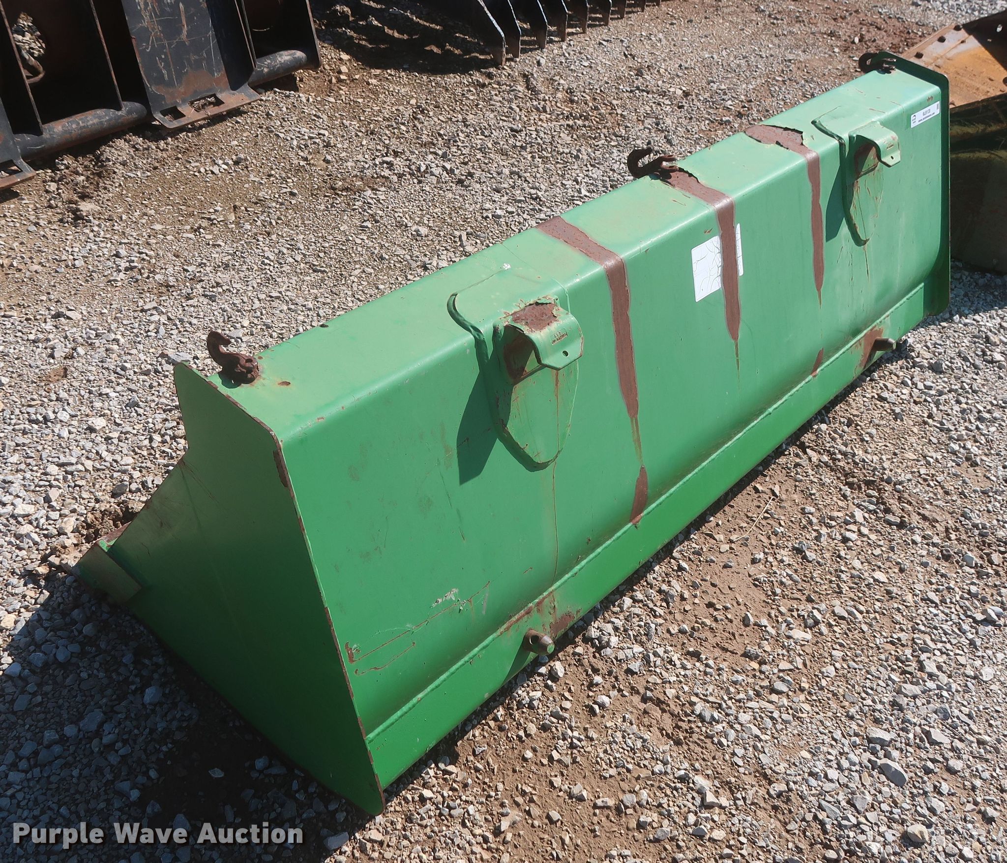 John Deere tractor loader bucket in Ardmore, OK Item MJ9120 sold