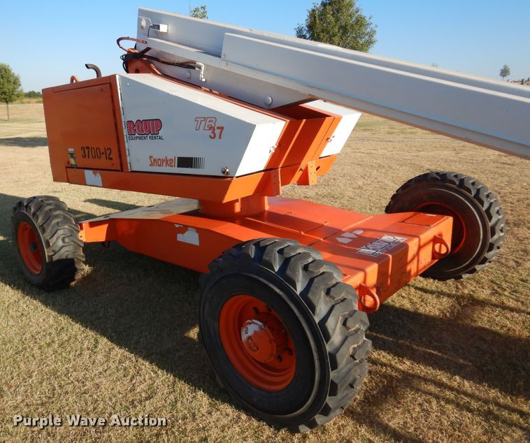 image for item DB7825 Snorkel TB-37RFO  boom lift