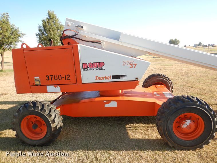 image for item DB7825 Snorkel TB-37RFO  boom lift