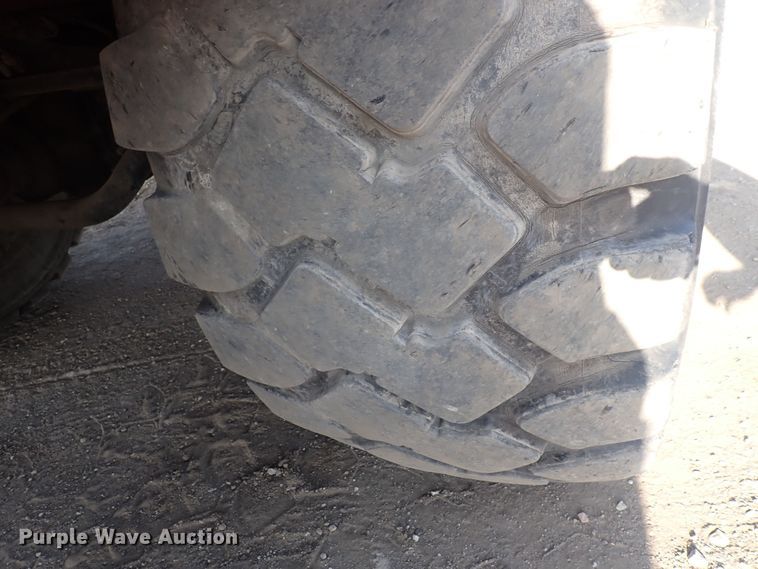 image for item DF5077 2000 Link Belt RTC 8070  crane