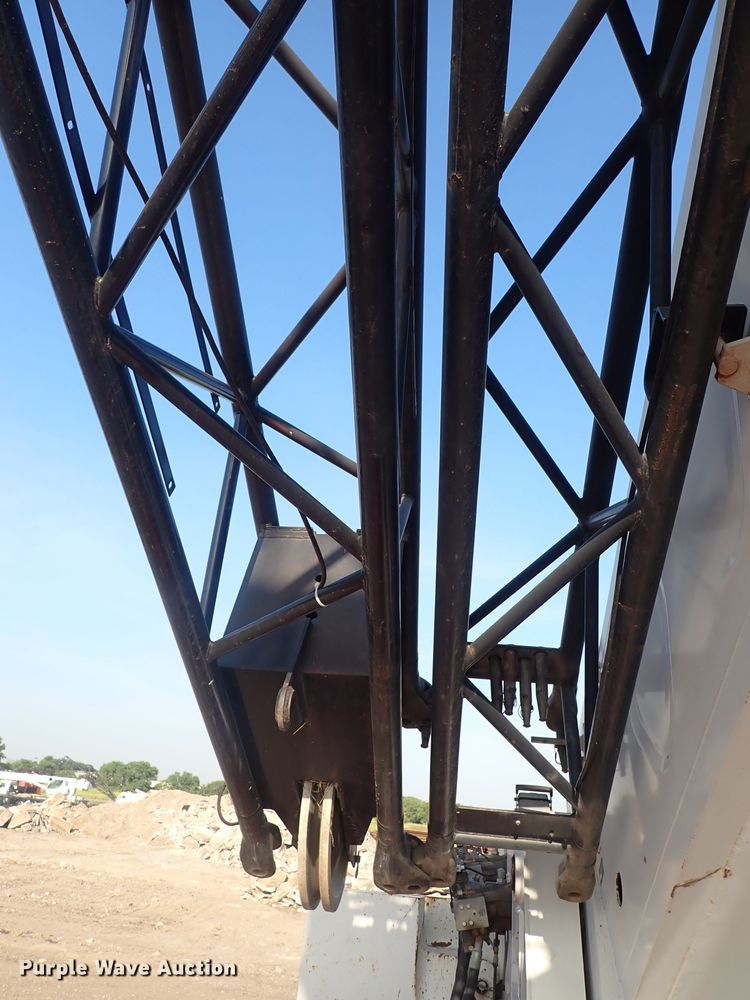 image for item DF5077 2000 Link Belt RTC 8070  crane