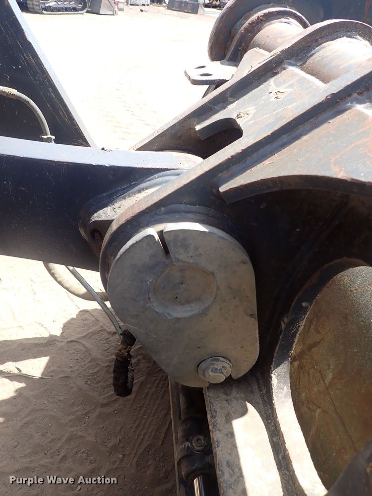 image for item DF8337 2005 John Deere 644J  wheel loader