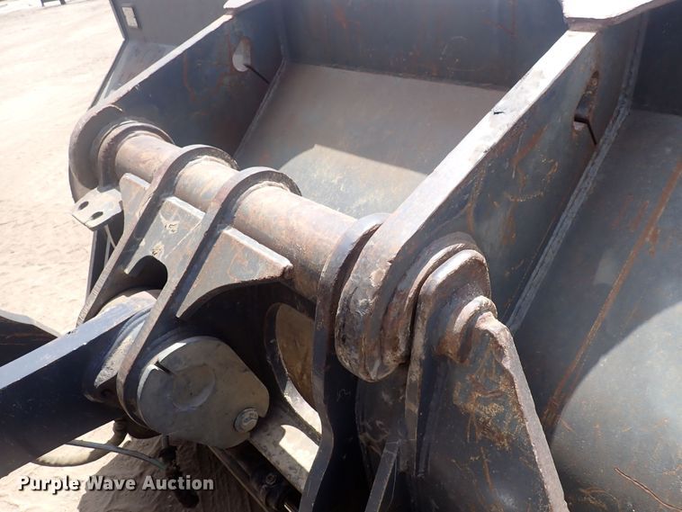 image for item DF8337 2005 John Deere 644J  wheel loader