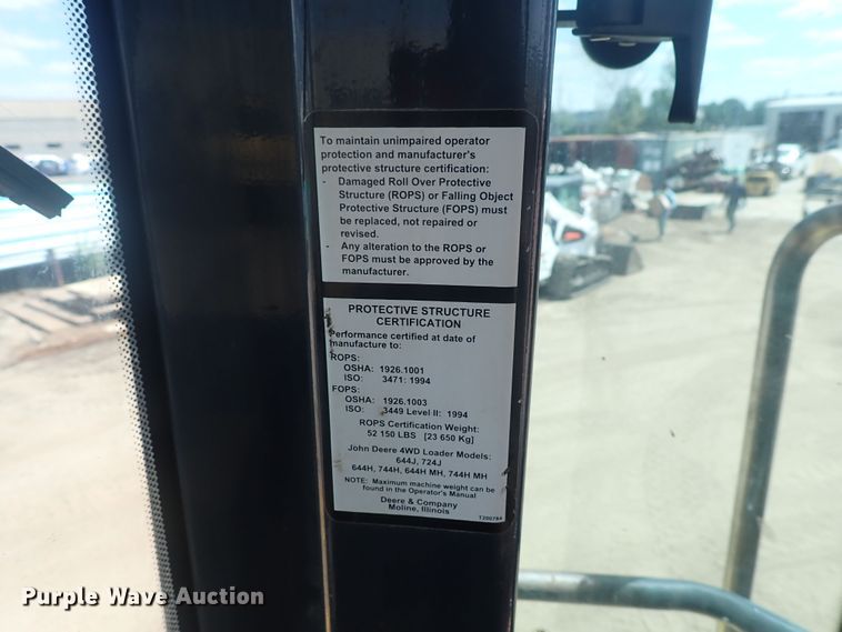 image for item DF8337 2005 John Deere 644J  wheel loader