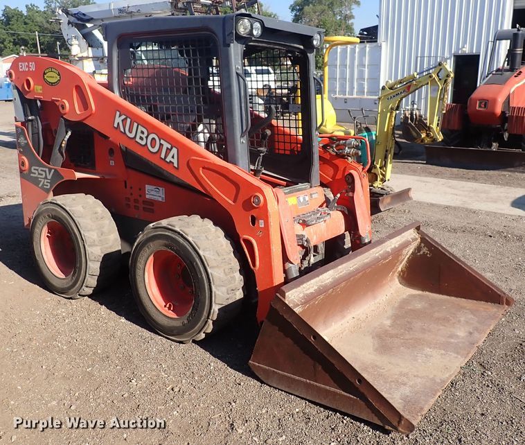 image for item DG2709 2016 Kubota SSV75  skid steer loader