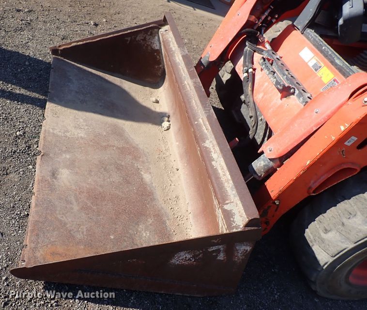 image for item DG2709 2016 Kubota SSV75  skid steer loader