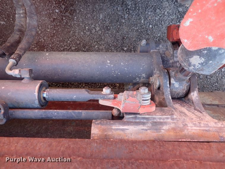 image for item DG2709 2016 Kubota SSV75  skid steer loader