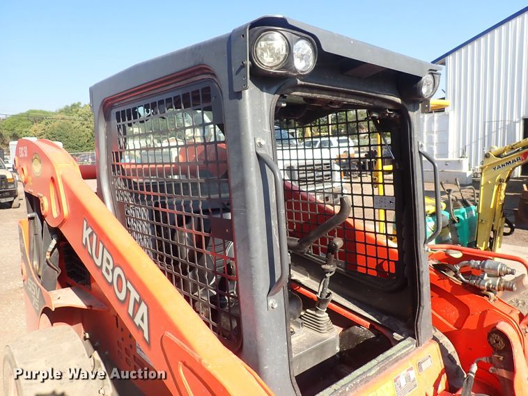 image for item DG2709 2016 Kubota SSV75  skid steer loader