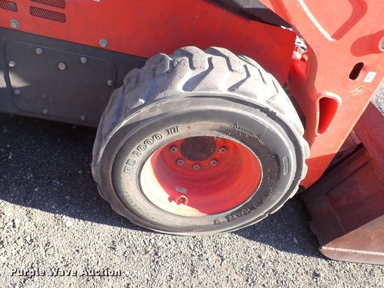 image for item DG2709 2016 Kubota SSV75  skid steer loader