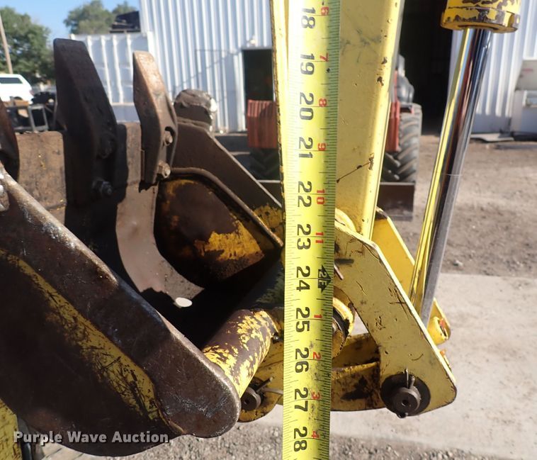 image for item DG2714 Yanmar B08-3  mini excavator