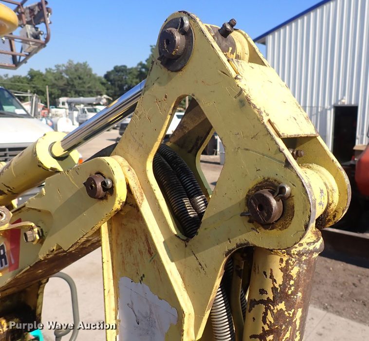 image for item DG2714 Yanmar B08-3  mini excavator