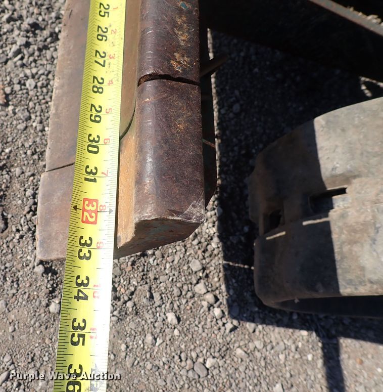 image for item DG2714 Yanmar B08-3  mini excavator