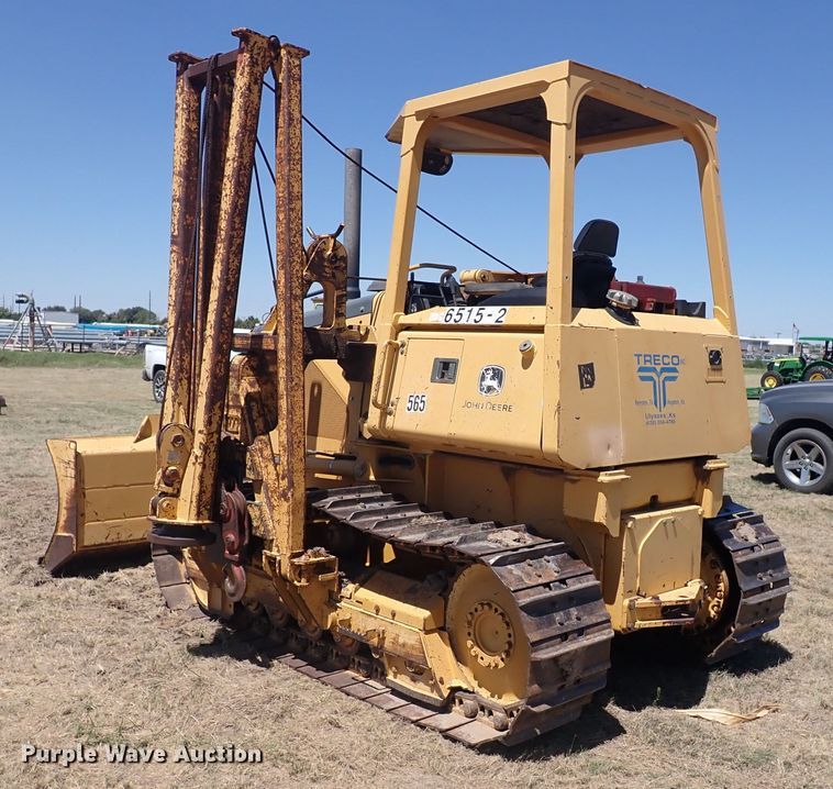 image for item DJ7598 2004 John Deere 650H LT  pipelayer