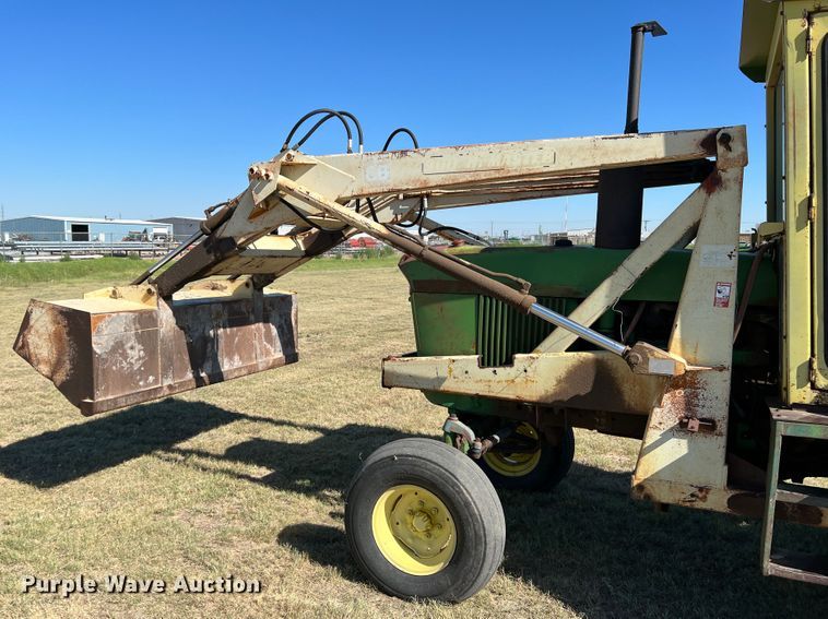 image for item DJ7689 1969 John Deere 4020  tractor