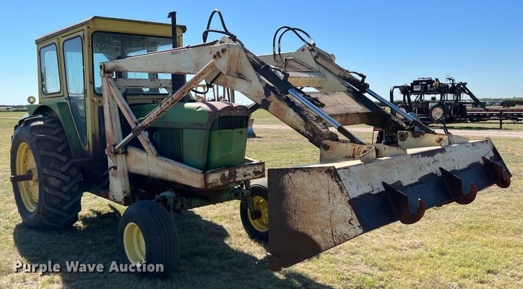 image for item DJ7689 1969 John Deere 4020  tractor