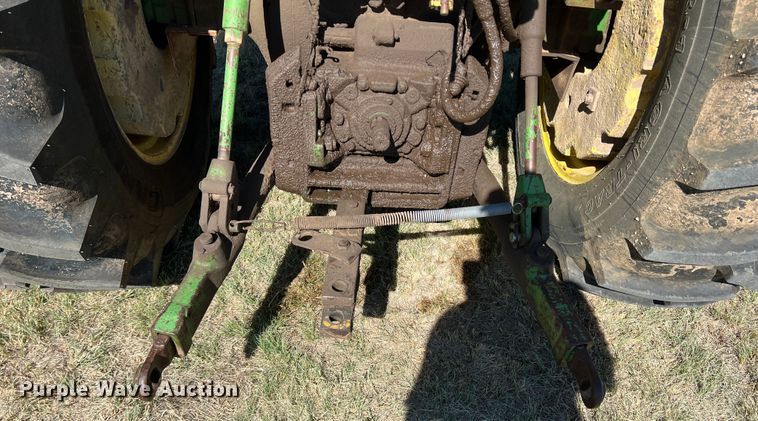 image for item DJ7689 1969 John Deere 4020  tractor