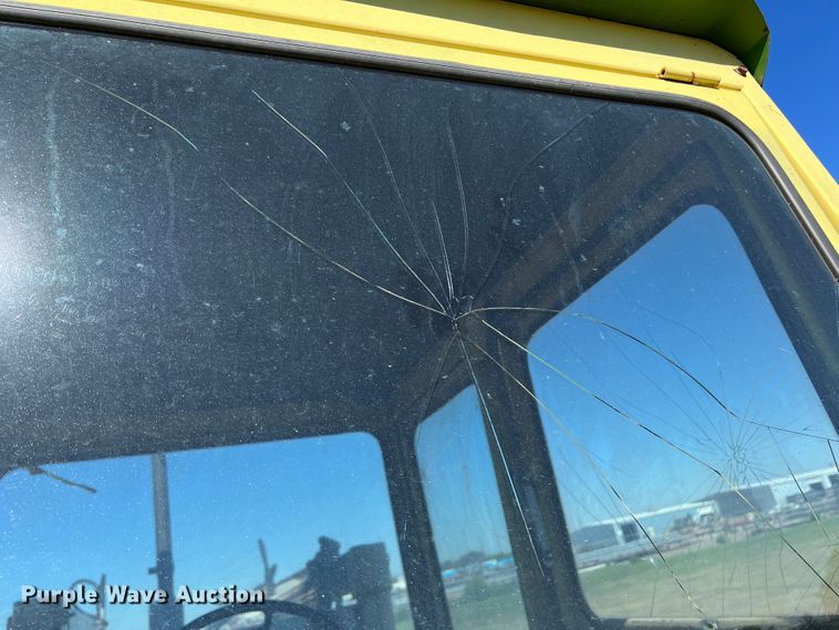 image for item DJ7689 1969 John Deere 4020  tractor