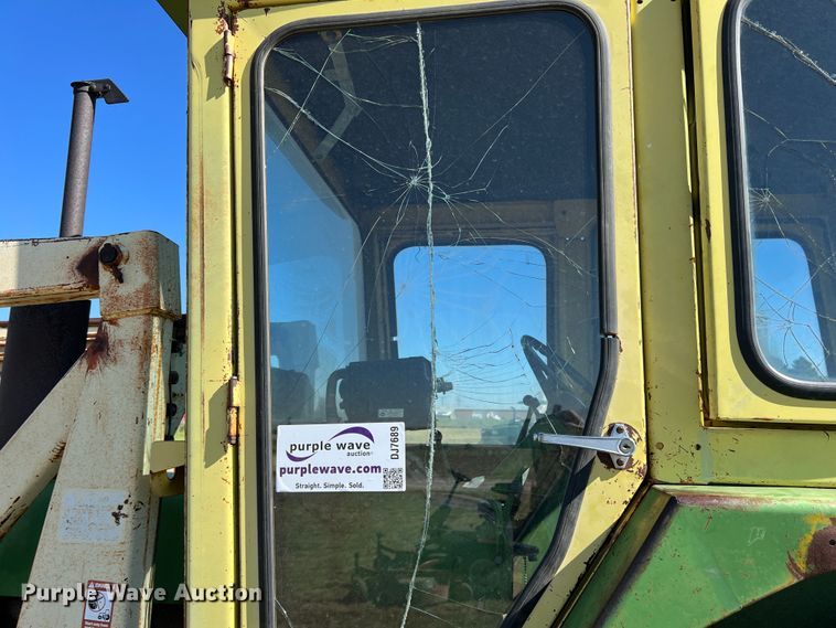 image for item DJ7689 1969 John Deere 4020  tractor