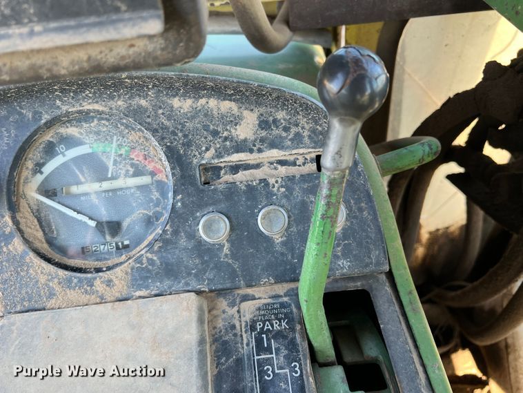 image for item DJ7689 1969 John Deere 4020  tractor