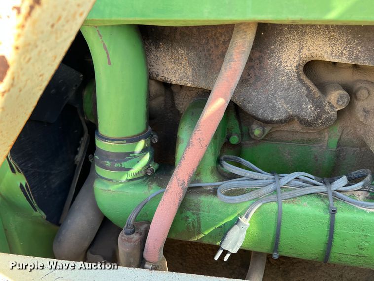 image for item DJ7689 1969 John Deere 4020  tractor