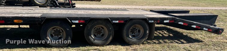 image for item DJ7690 2009 PJ  equipment trailer