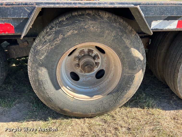 image for item DJ7690 2009 PJ  equipment trailer