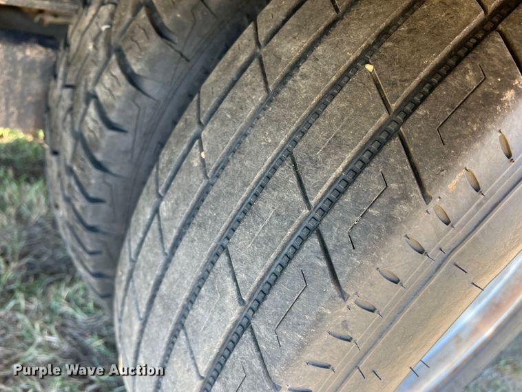 image for item DJ7690 2009 PJ  equipment trailer