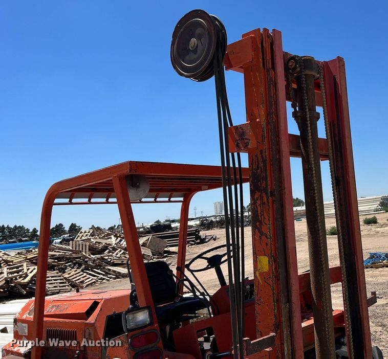 image for item DJ7691 XLT 6000  forklift