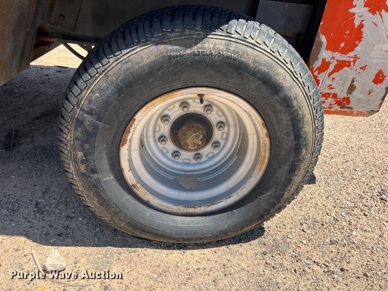 image for item DJ7691 XLT 6000  forklift