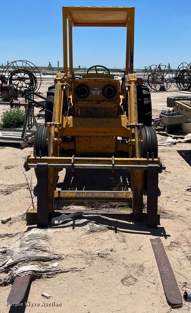 image for item DJ7694 Massey Ferguson 302  tractor