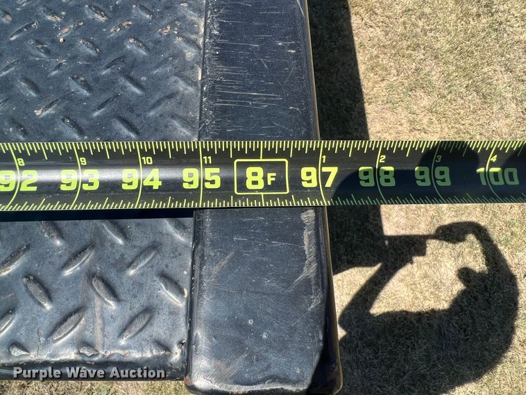 image for item DJ7695 2005 Ford F650 Super Duty  flatbed truck