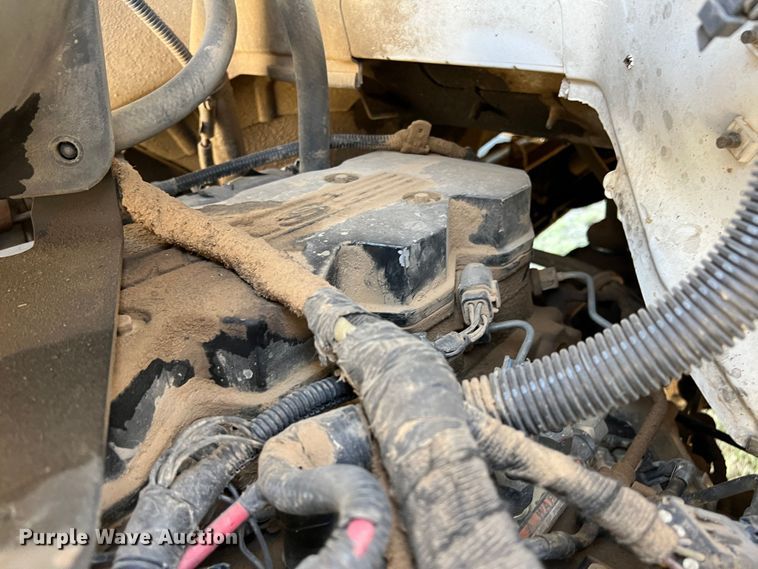 image for item DJ7695 2005 Ford F650 Super Duty  flatbed truck