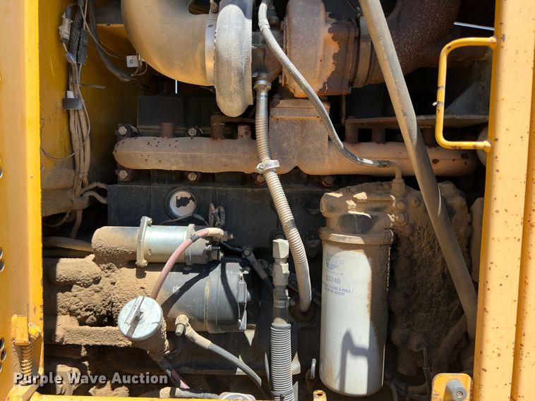 image for item DJ7697 2002 Volvo G720VHP  motor grader