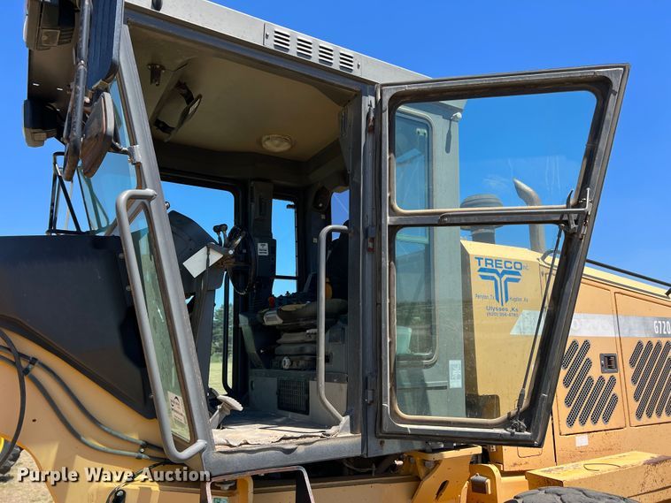 image for item DJ7697 2002 Volvo G720VHP  motor grader