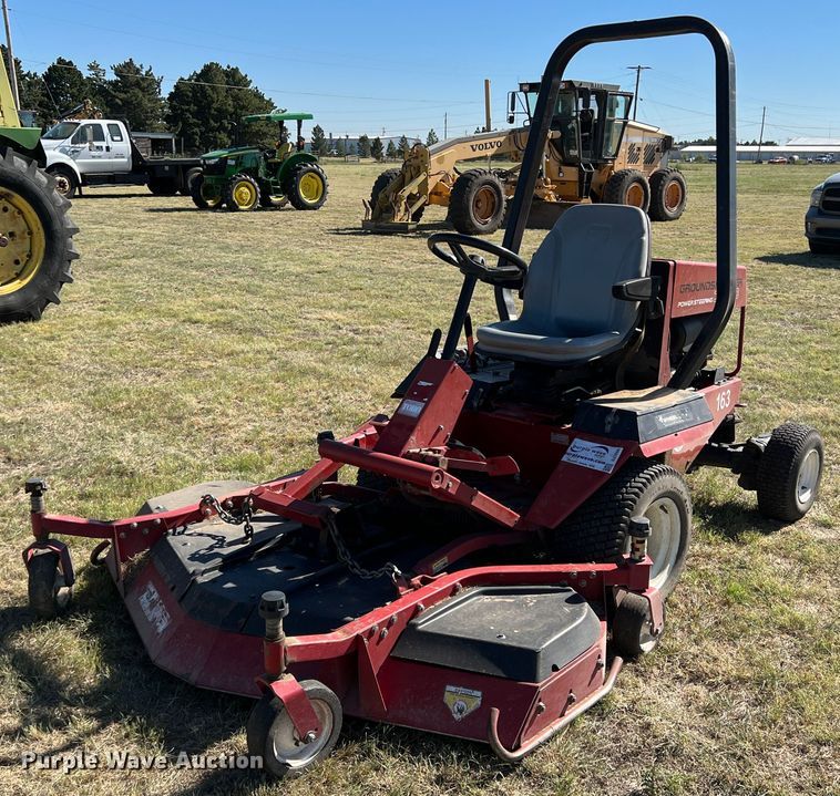 image for item DJ7698 Toro Groundmaster 375-D  lawn mower