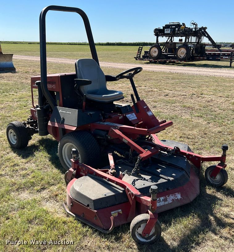 image for item DJ7698 Toro Groundmaster 375-D  lawn mower