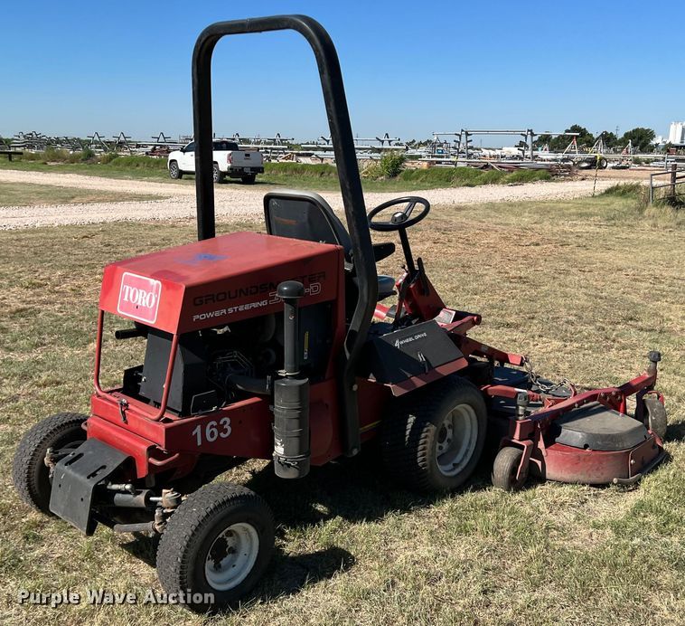 image for item DJ7698 Toro Groundmaster 375-D  lawn mower