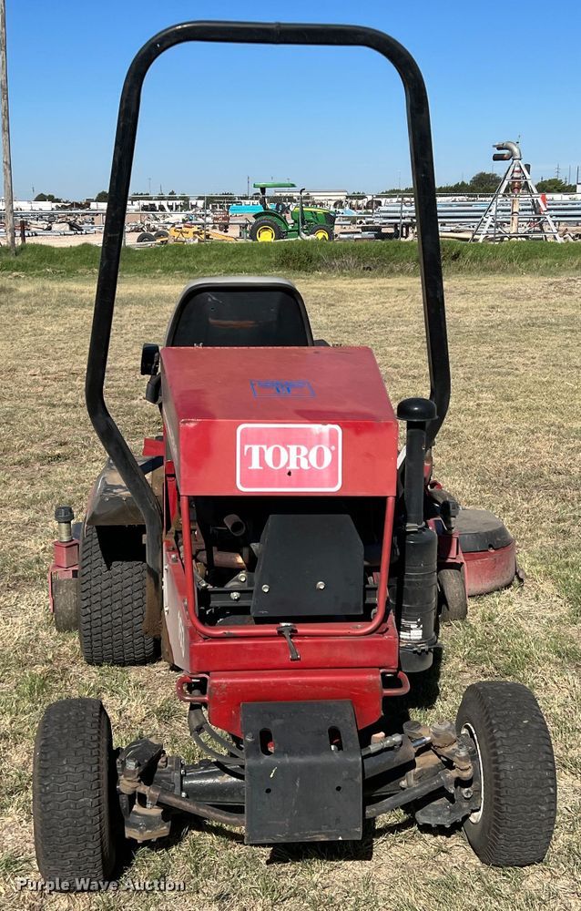 image for item DJ7698 Toro Groundmaster 375-D  lawn mower