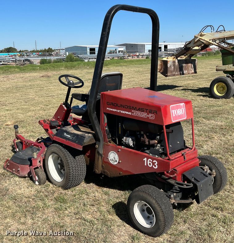 image for item DJ7698 Toro Groundmaster 375-D  lawn mower