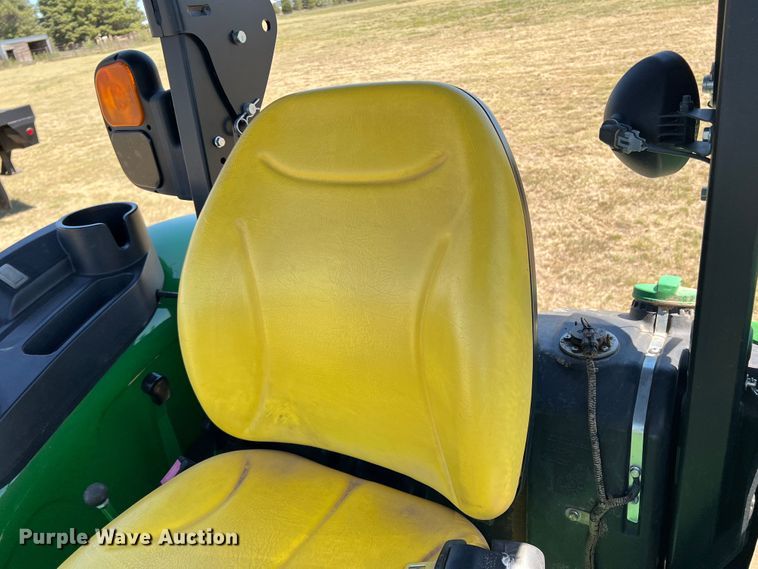 image for item DJ7700 2018 John Deere 5045E  MFWD tractor